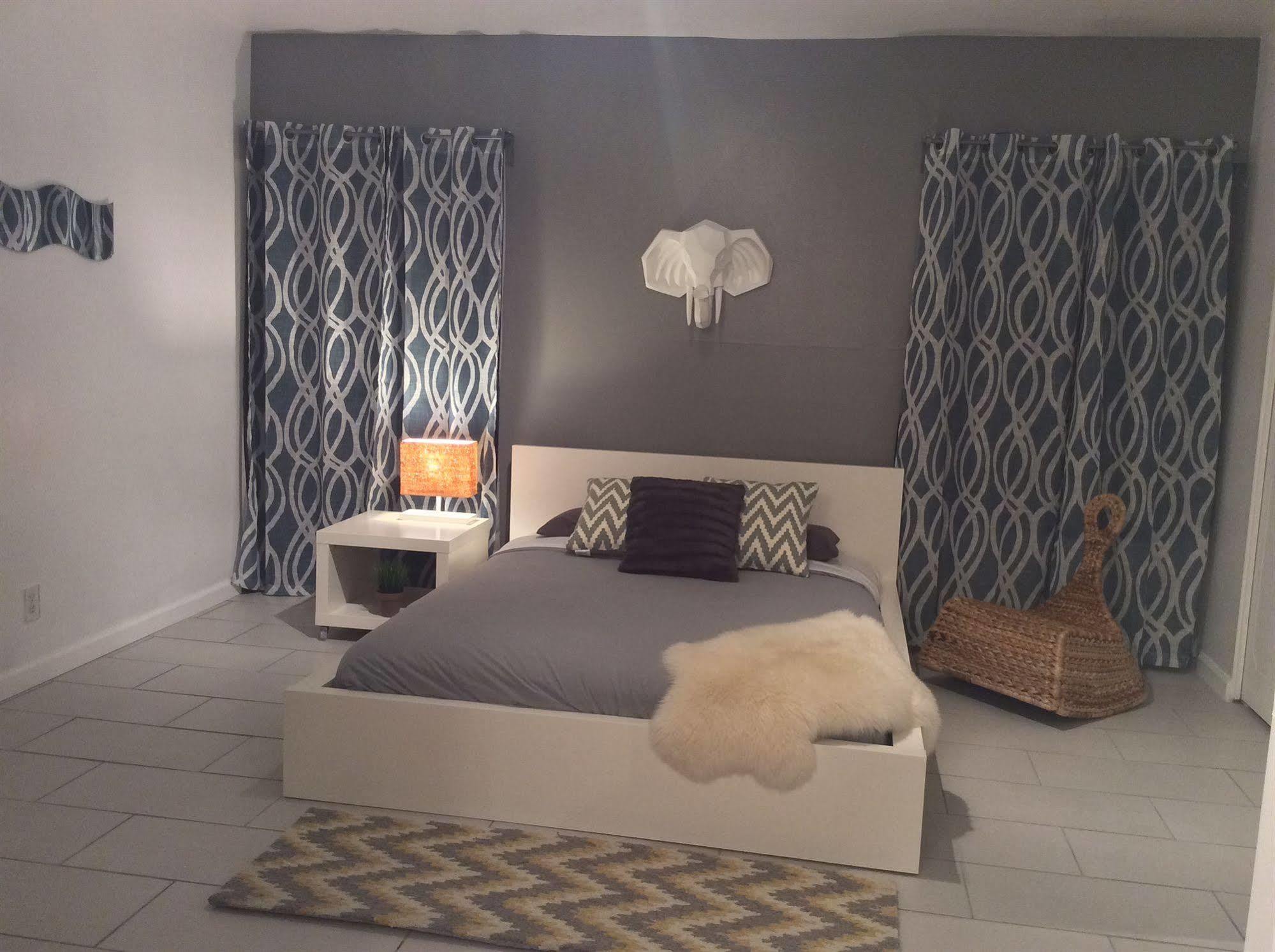 Modern Downtown Condo Palm Springs Exterior foto